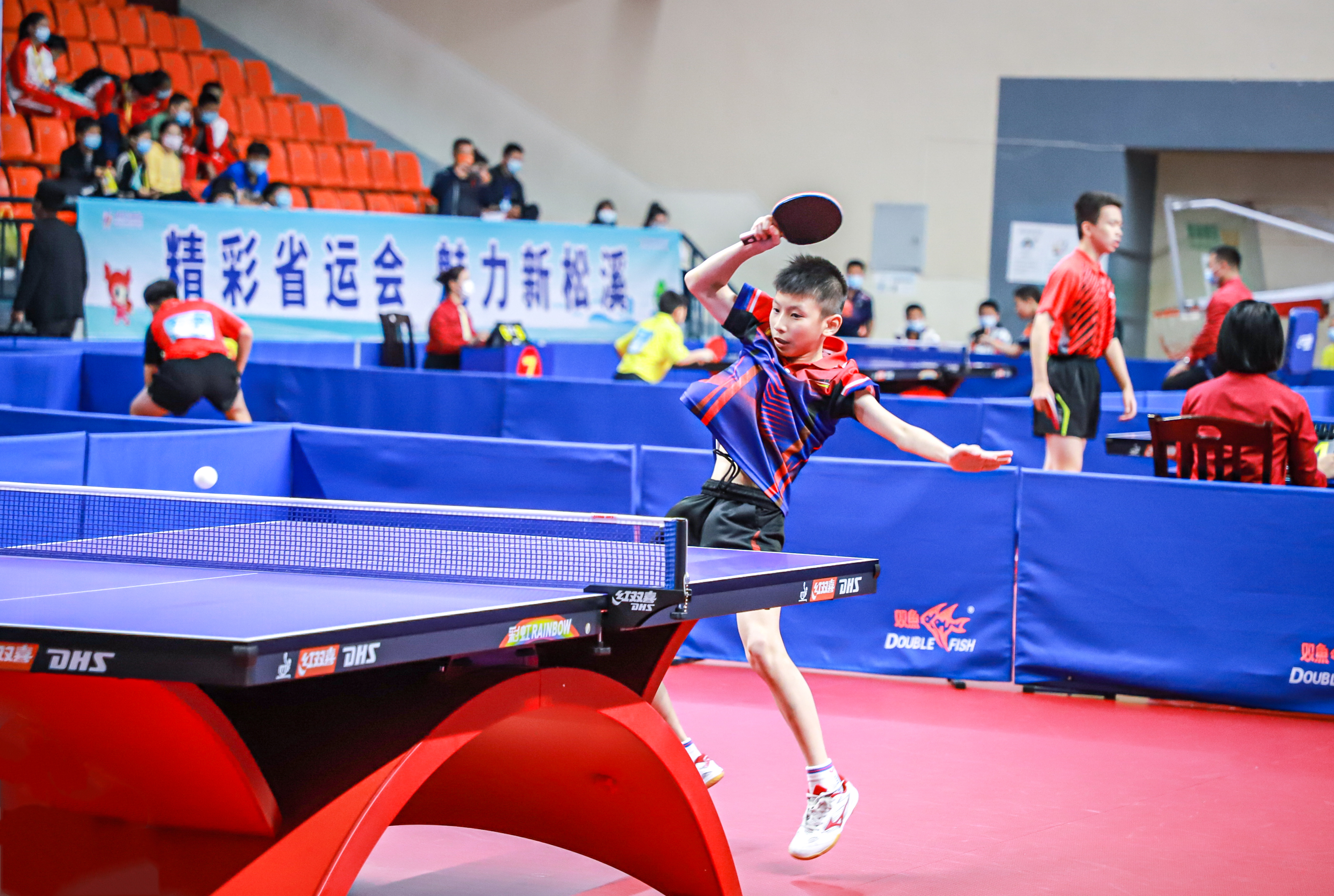 强防守韧性 强防守韧性