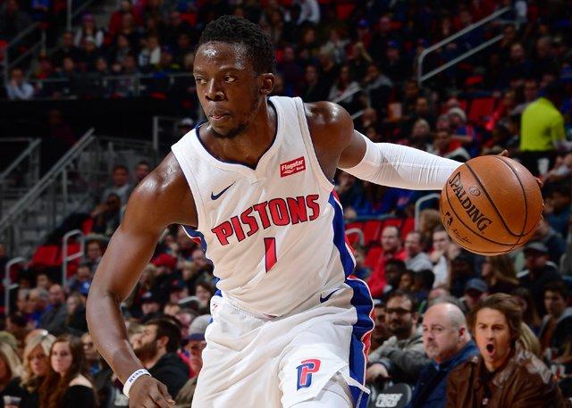 地位才更接 地位才更接